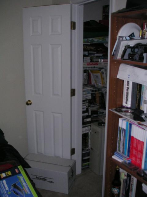 Closet Pics 009.jpg